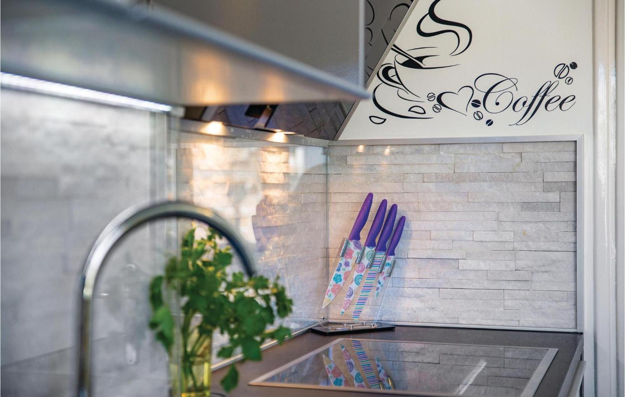Gorgeous Apartment In Rijeka With Wifi 외부 사진